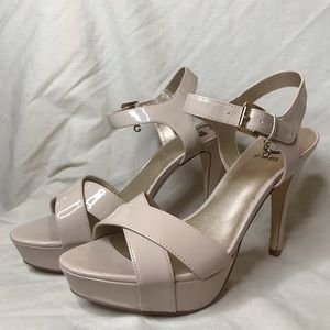 Super cute and comfortable G By Guess sandals.